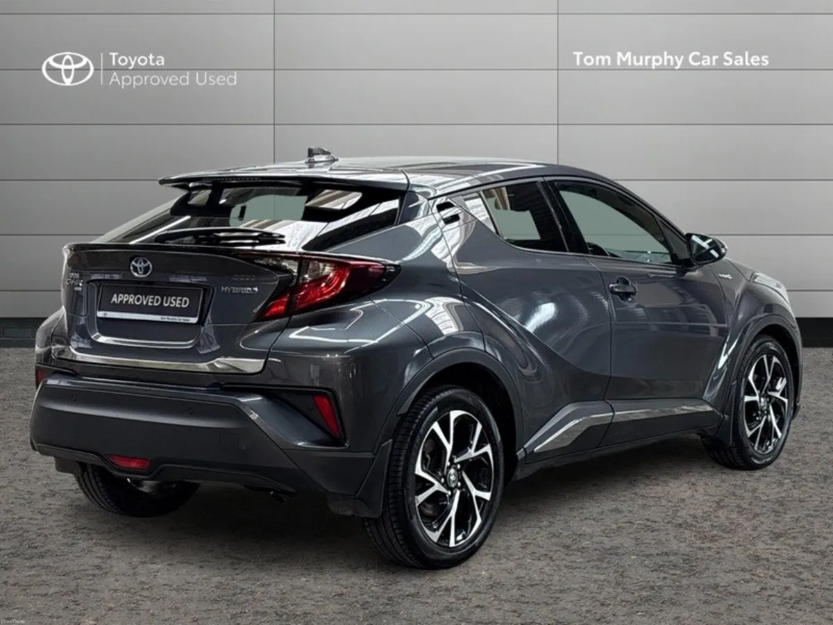 Toyota C-HR C-HR 1.8 HYBRID SPORT - Image 2