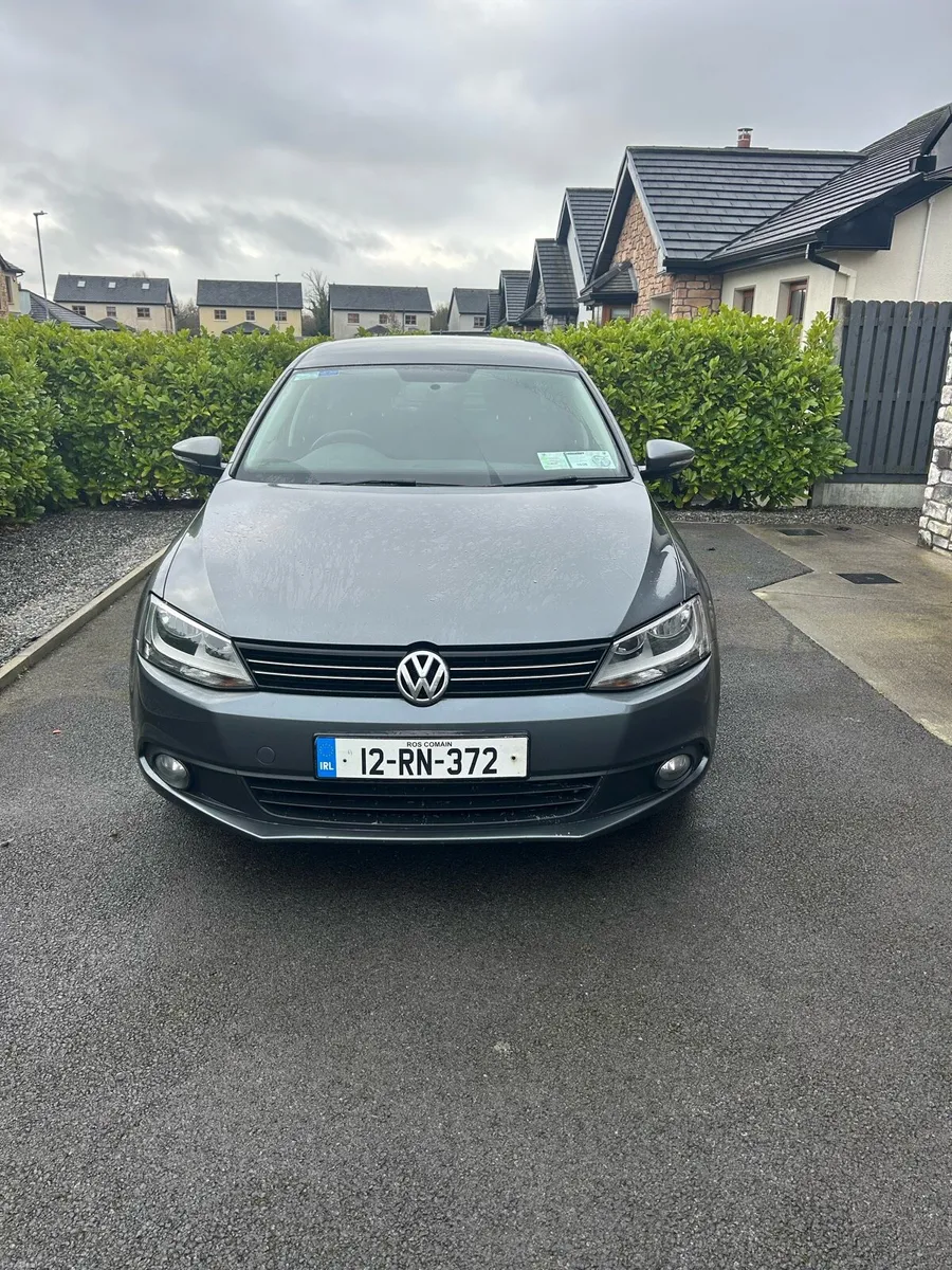 Volkswagen Jetta - Image 2