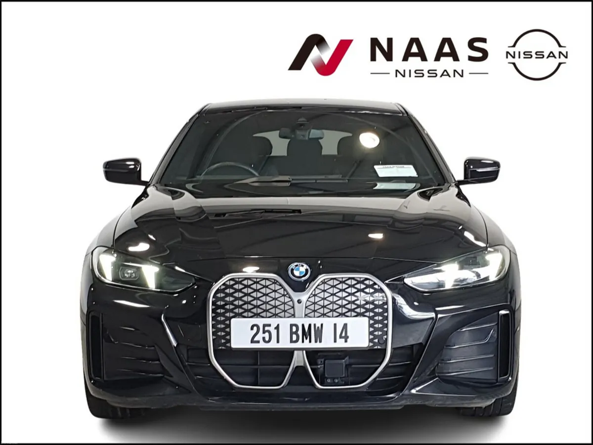 BMW i4 EDRIVE40 M SPORT - Image 2