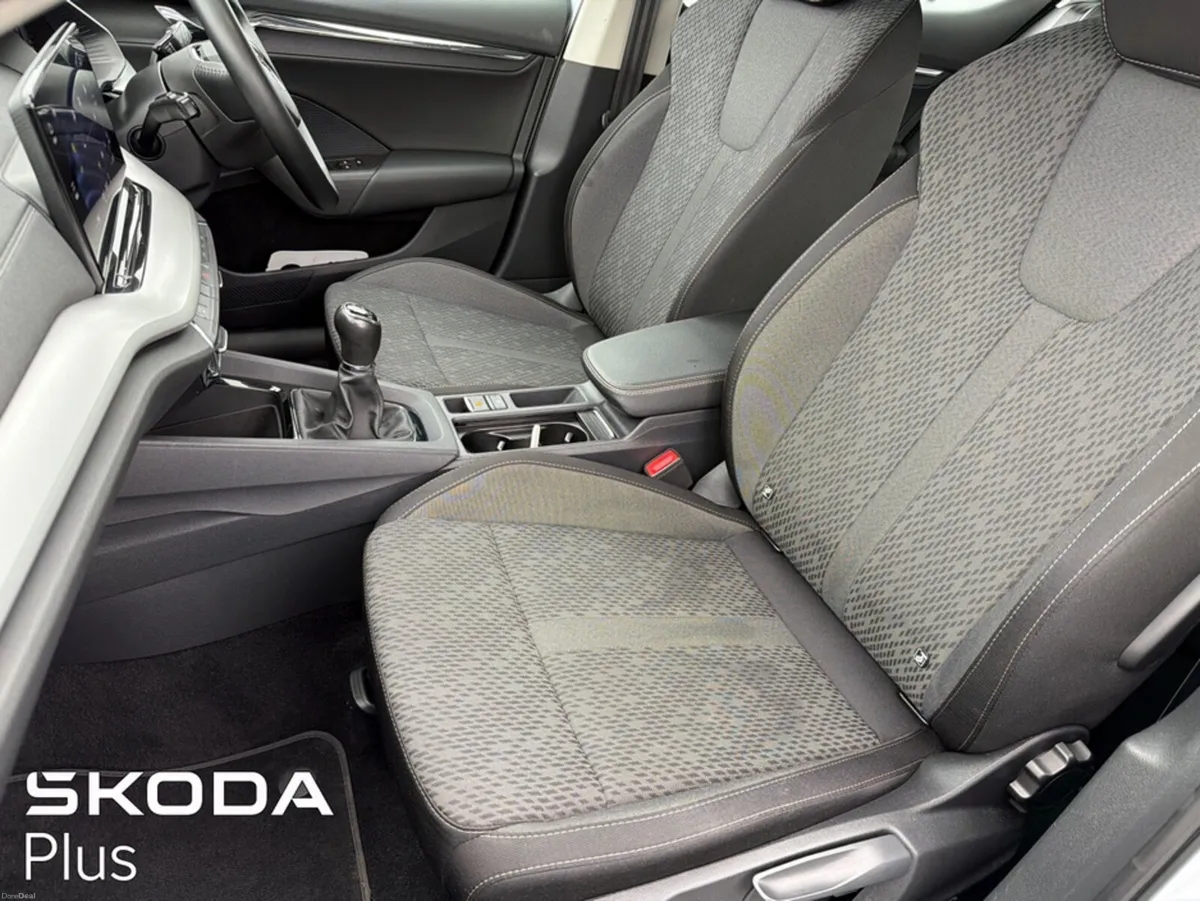 Skoda Octavia STYLE 2.0 TDI 115HP 5DR - Image 4