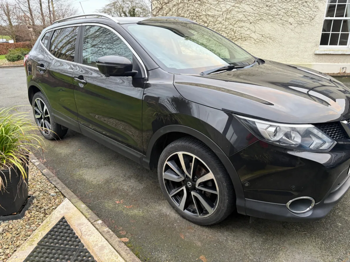 Nissan Qashqai TEKNA DCI CVT XTRONIC - Image 2