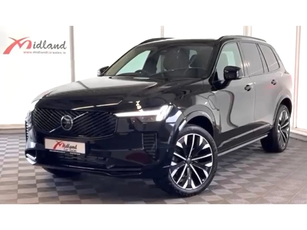 Volvo XC90 + T8 PHEV PLUS*PAN ROOF* - Image 1