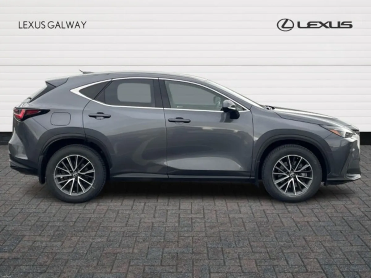 Lexus NX NX 450h+ Executive AWD // Remote Central - Image 3