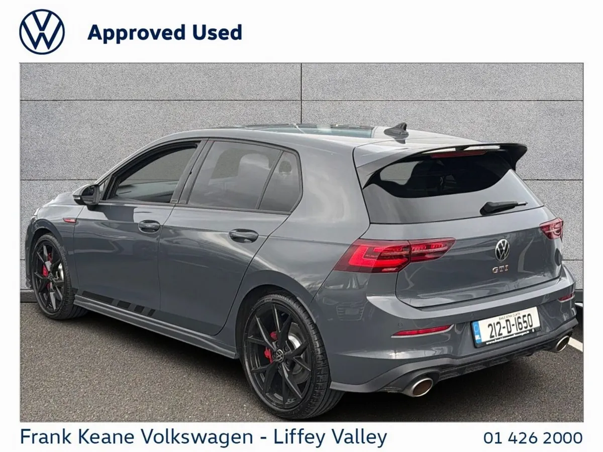 Volkswagen Golf GTI CLUBSPORT AUTO 2.0 TSI 300HP * - Image 3