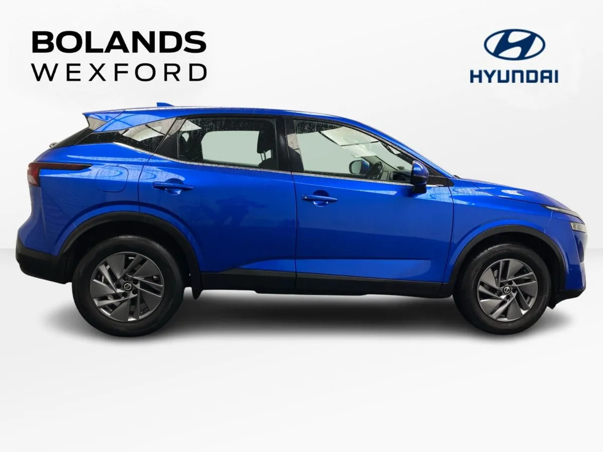 Nissan Qashqai 1.3 PET MILD HYBRID SV - Image 4