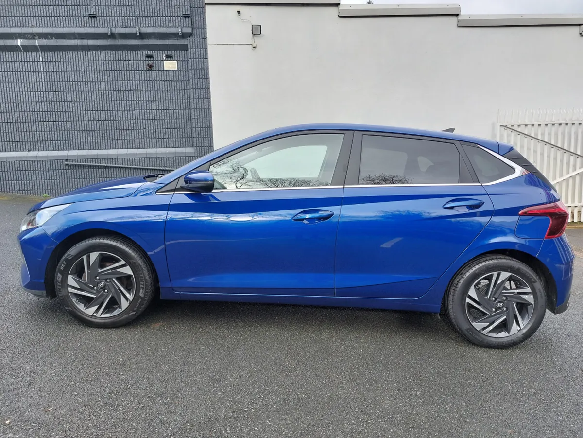 Hyundai i20 2022 Deluxe Plus High Spec - Image 4