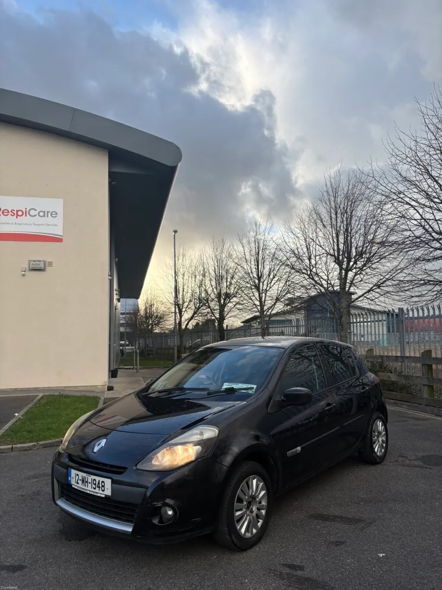 Renault Clio - Image 2