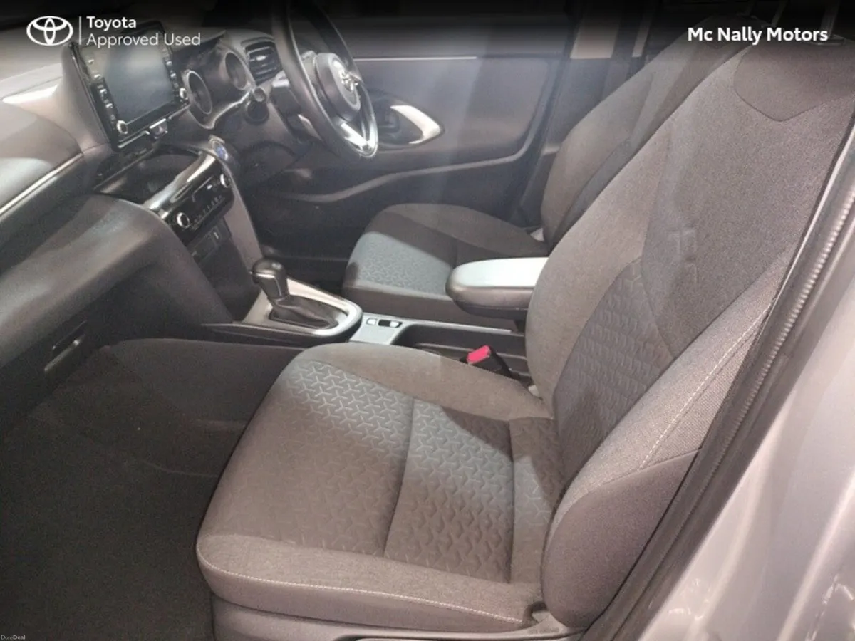 Toyota Yaris Cross LUNA 4DR HYBRID AUTO - Image 6