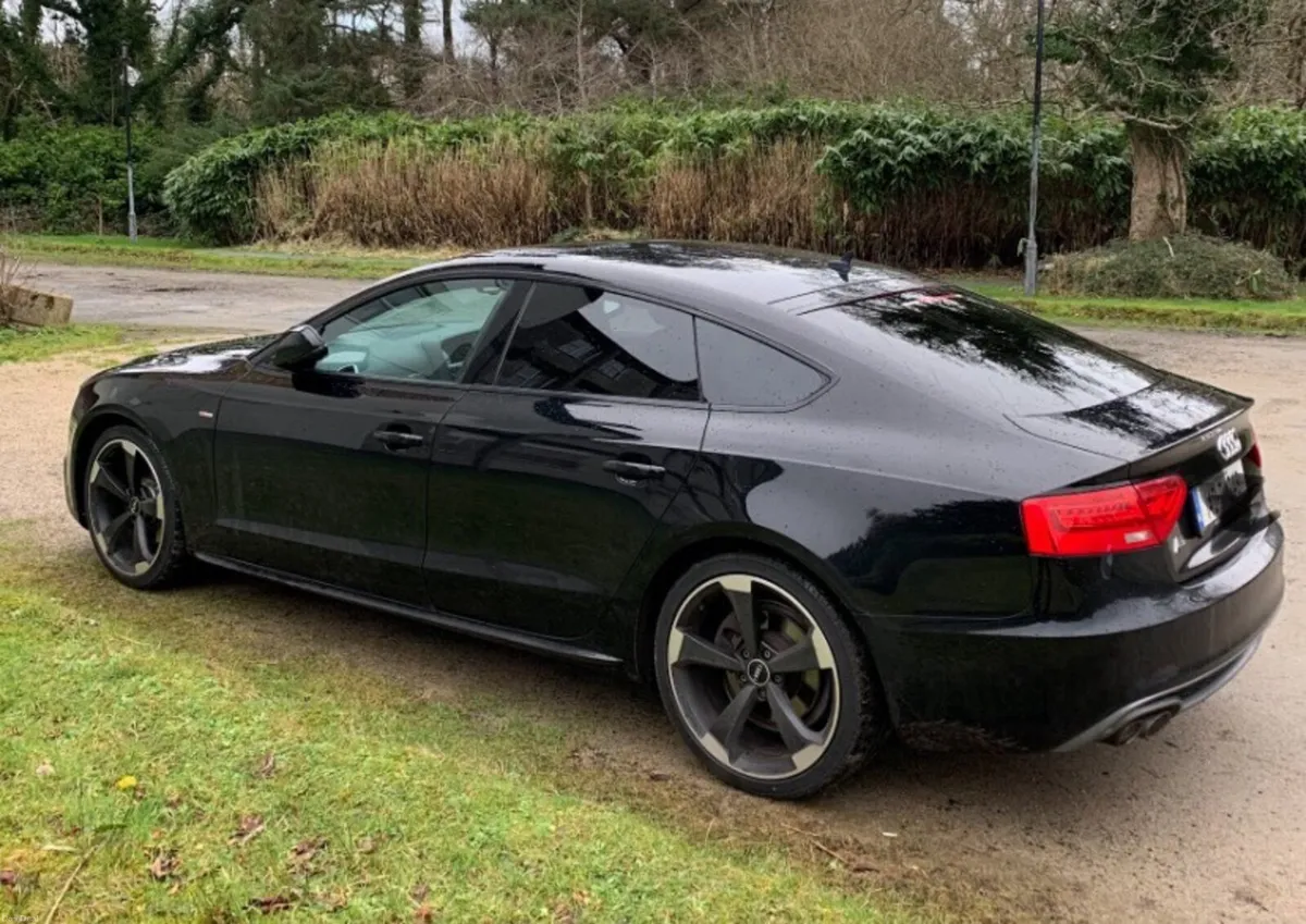 Audi A5 Sportback S-Line Black Edition - Image 4