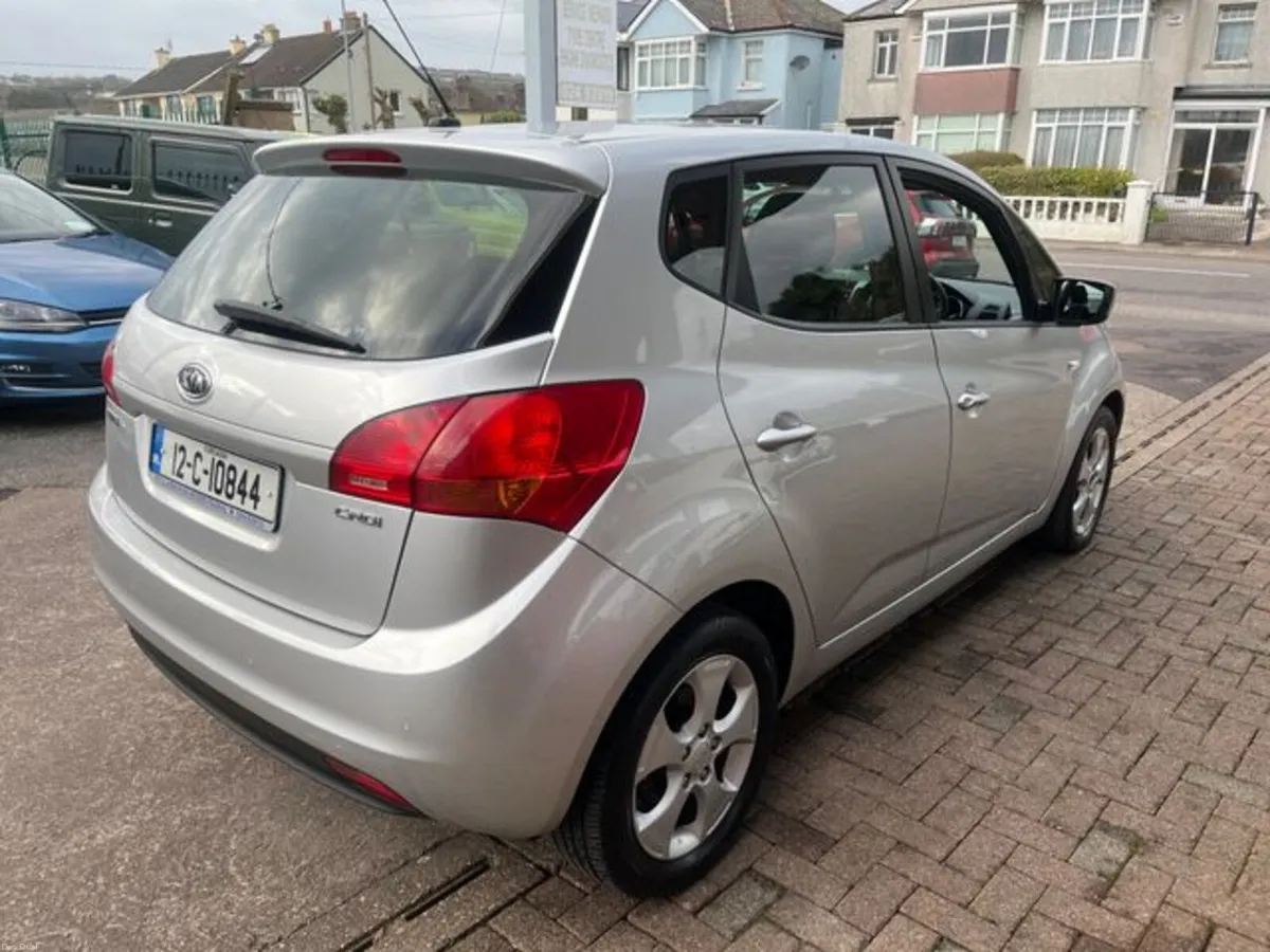 Kia Venga 1.4 EX DSL 5DR - Image 3