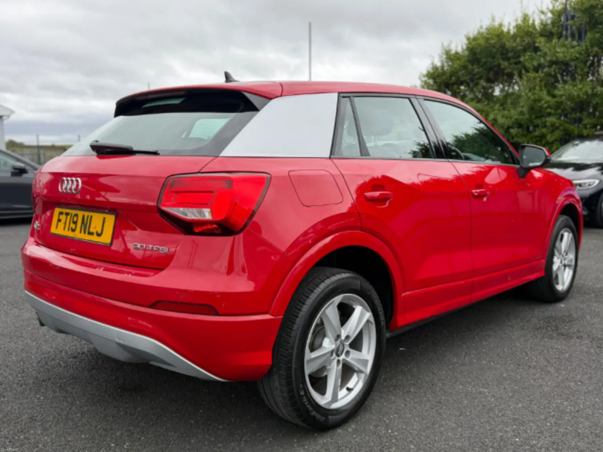 Audi Q2 TFSI SPORT - Image 4