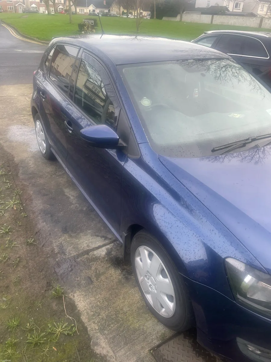 volkswagen Polo - Image 2