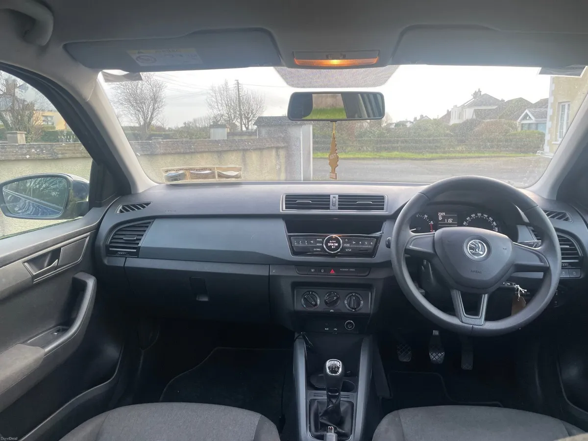 Skoda Fabia 2016 - Image 3