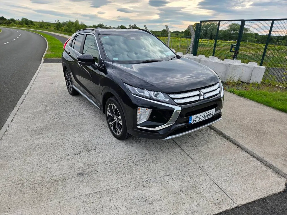 Mitsubishi Eclipse - Image 2