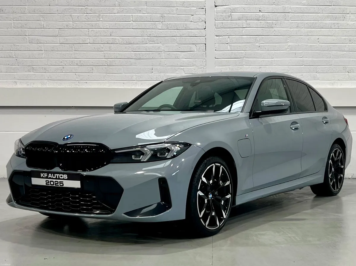 BMW 3 Series 330e M Sport Auto - 19.5kWh / 100 km - Image 1