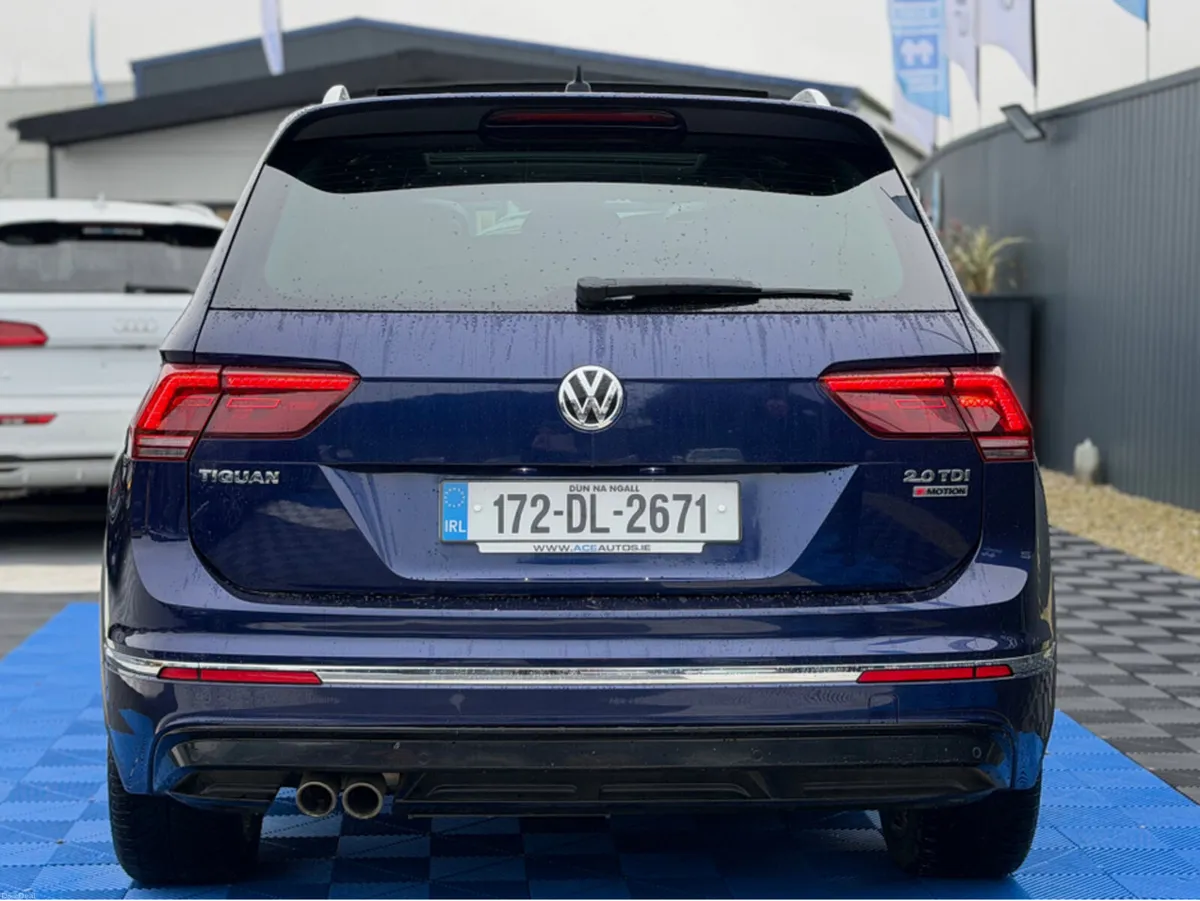 Volkswagen Tiguan R-LINE 4WD - 2.0L DIESEL - AUTO - Image 2