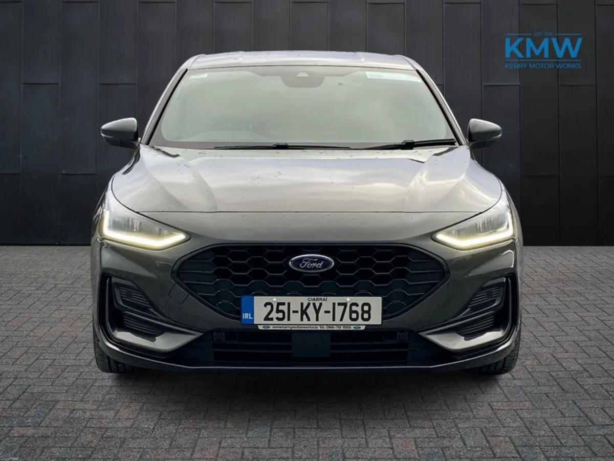 Ford Focus ST-Line MHEV 155BHP Automatic - Image 3