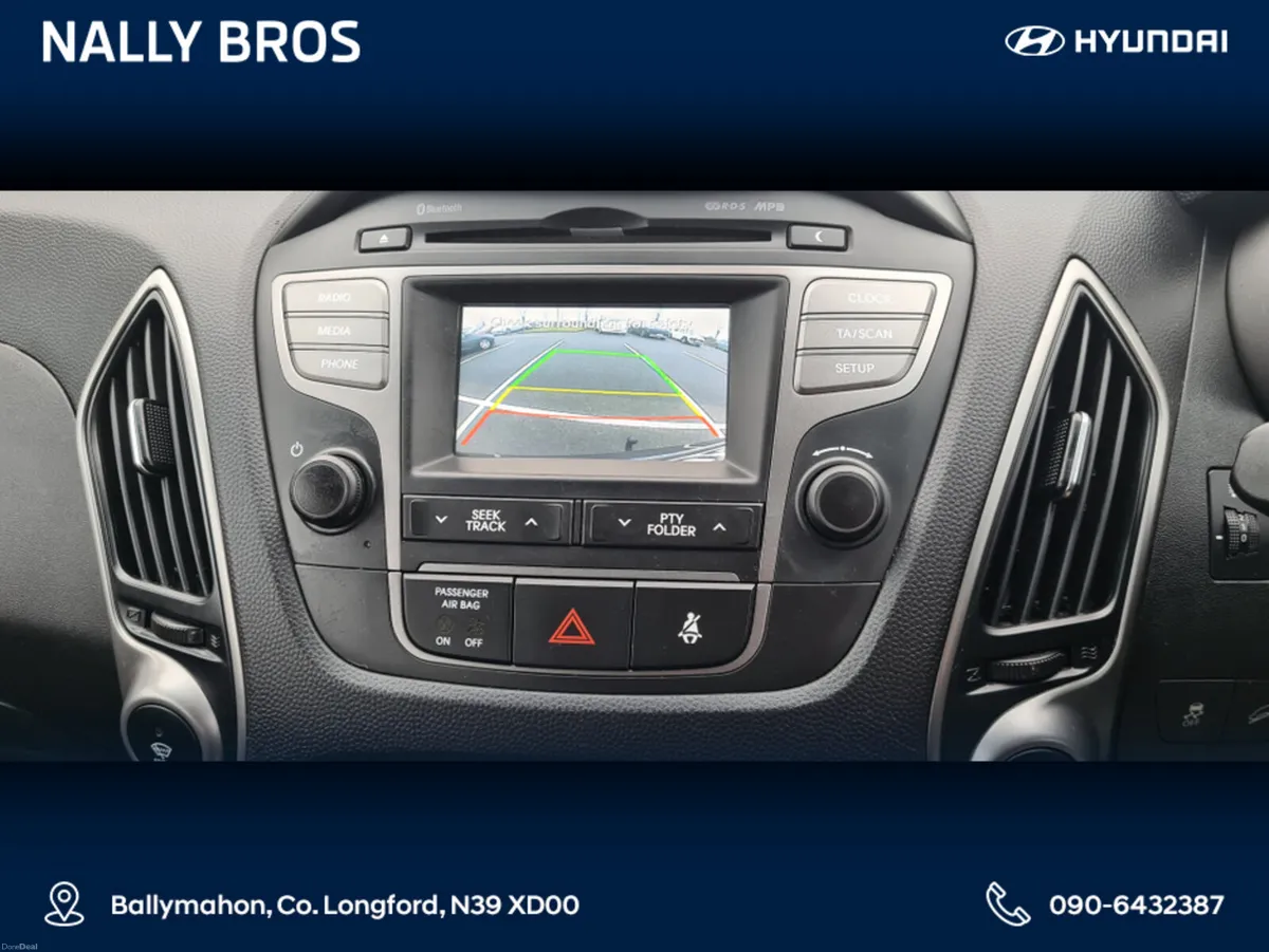 Hyundai ix35 1.7 EXECUTIVE 4DR - Image 3