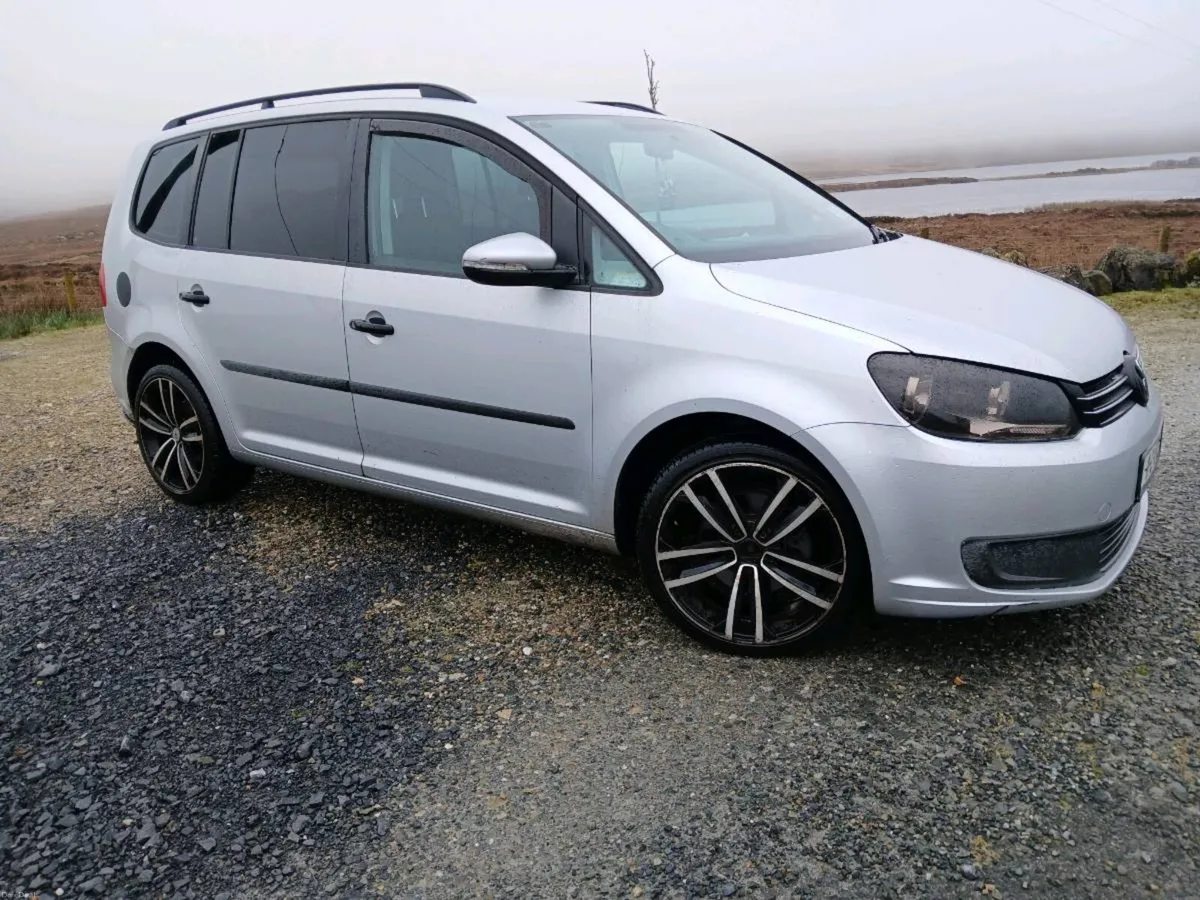Volkswagen touran - Image 3