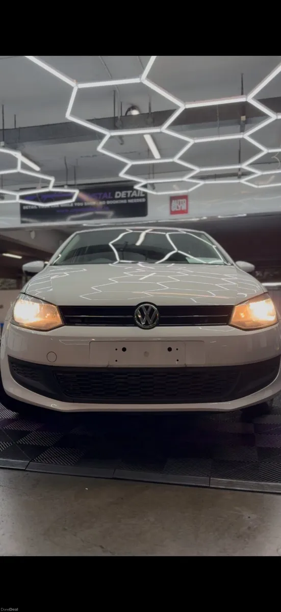 14 VW Polo 1.2 Petrol - VERY LOW MILEAGE - Image 3