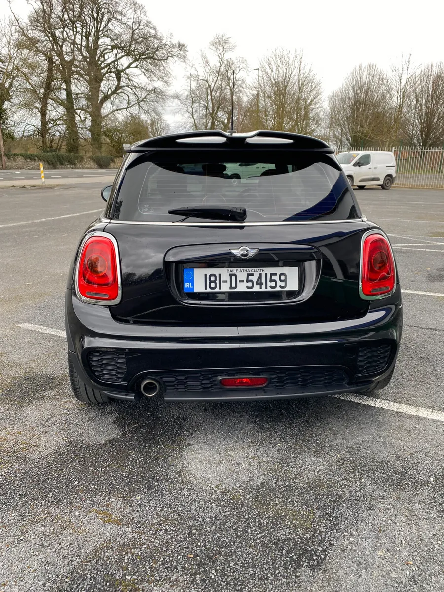 Mini Cooper 2018 - Image 4