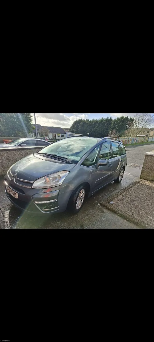 Citroen C4 Picasso 2011 - Image 1