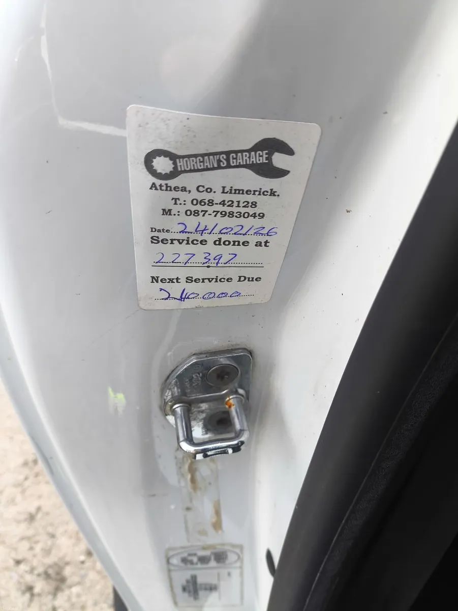 Renault Megane 2010 - Image 4