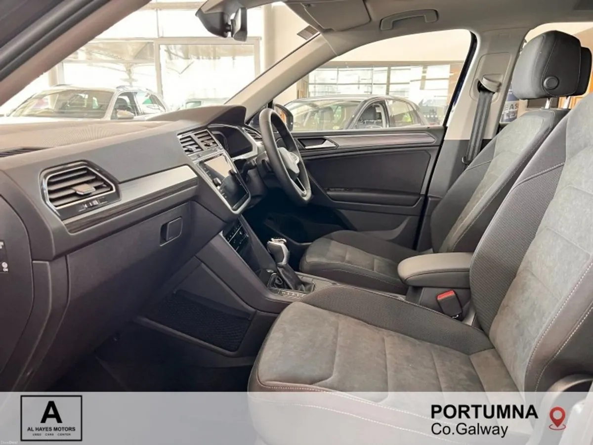 Volkswagen Tiguan Allspace AUTOMATIC ELEGANCE 2.0 - Image 3