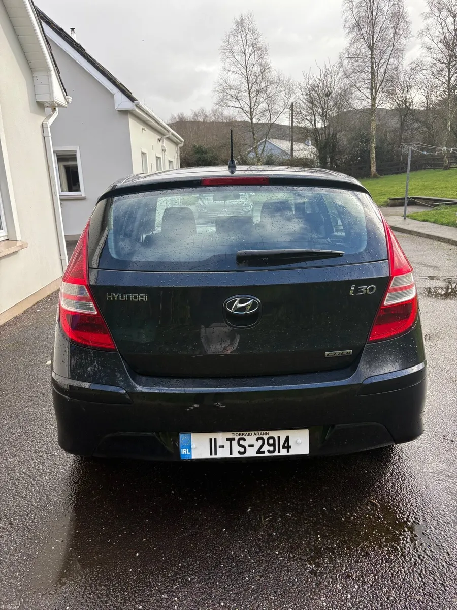 Hyundai i30 2011 - Image 2