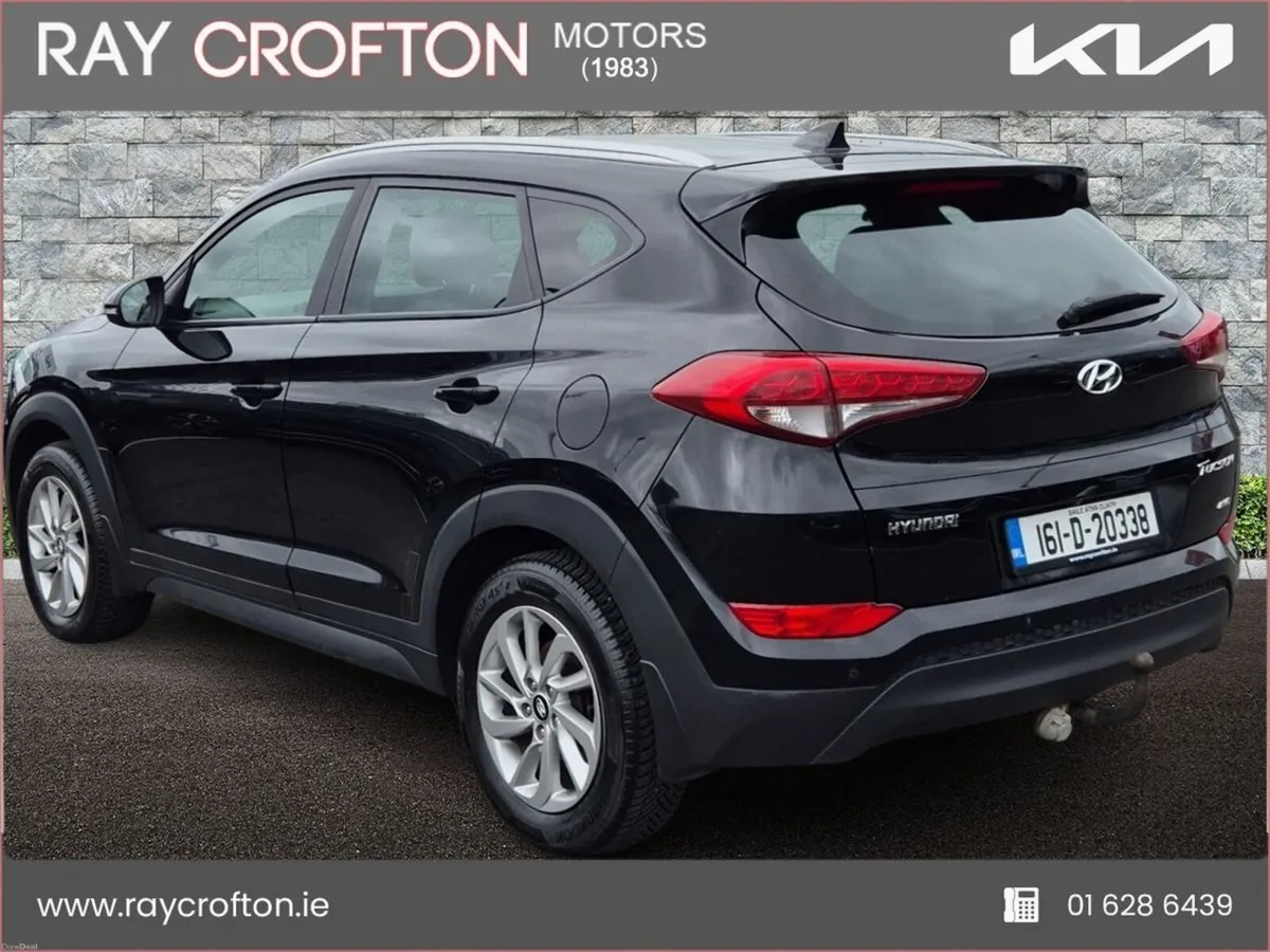 Hyundai Tucson 2.0 D Executive 4WD - Image 4