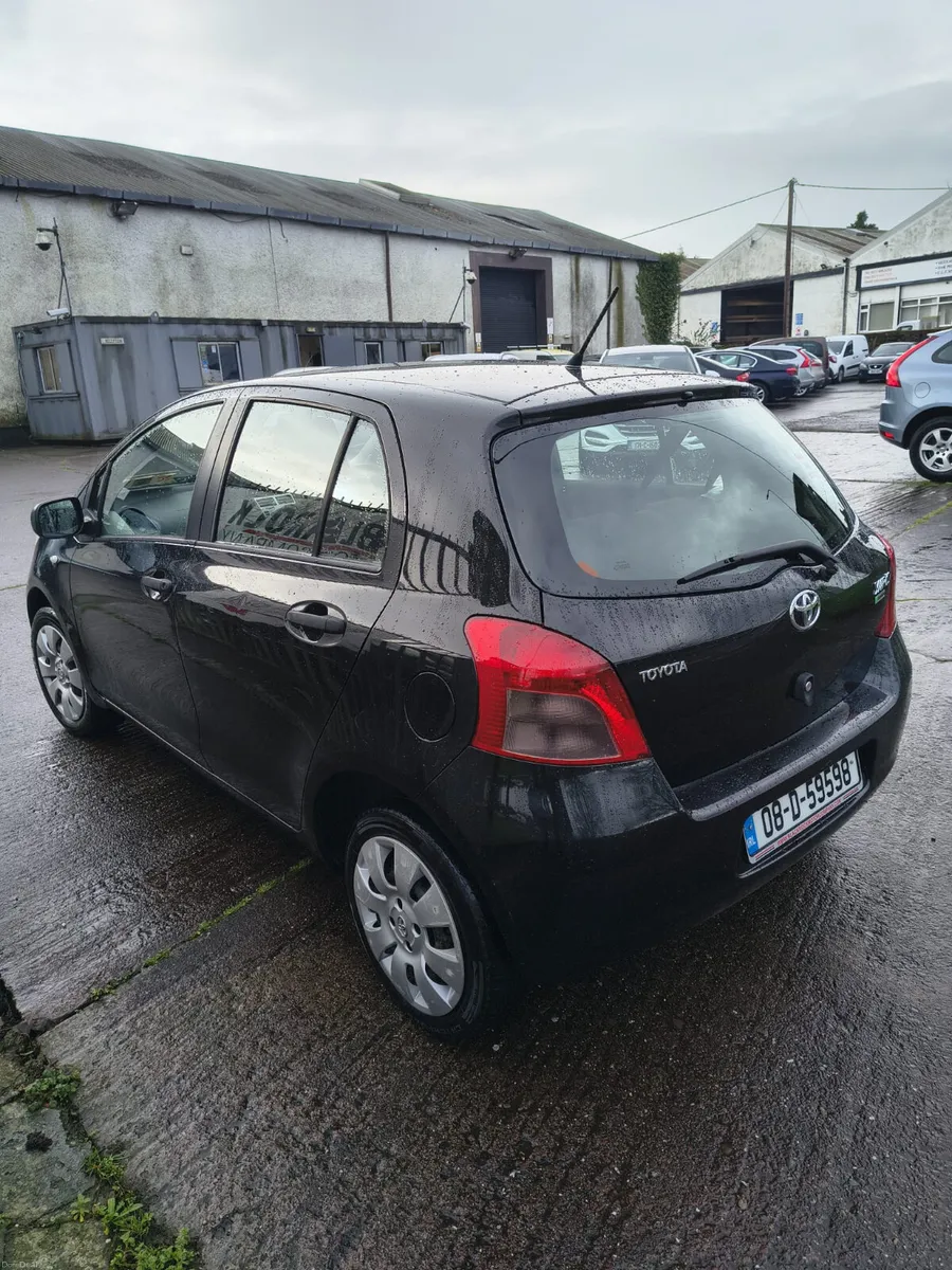 Toyota Yaris 2008 - Image 4