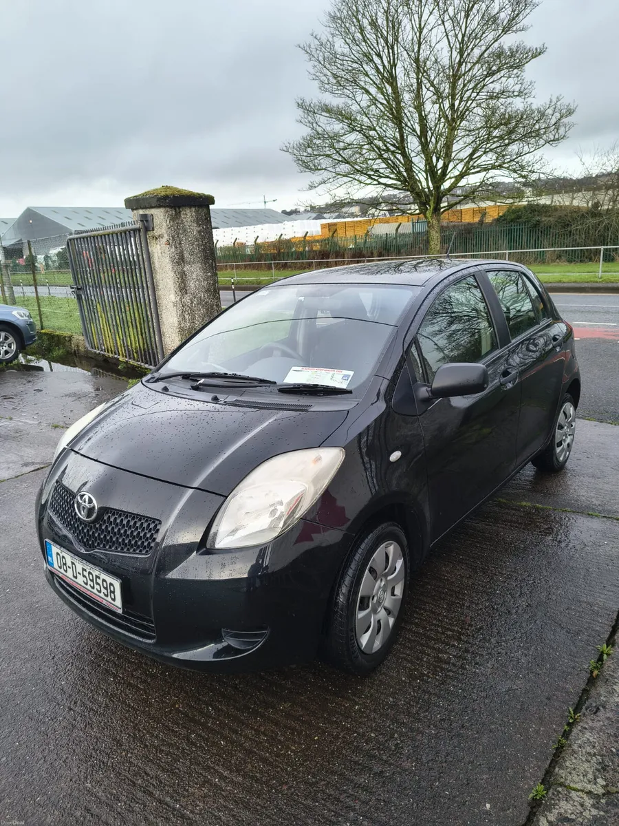Toyota Yaris 2008 - Image 2