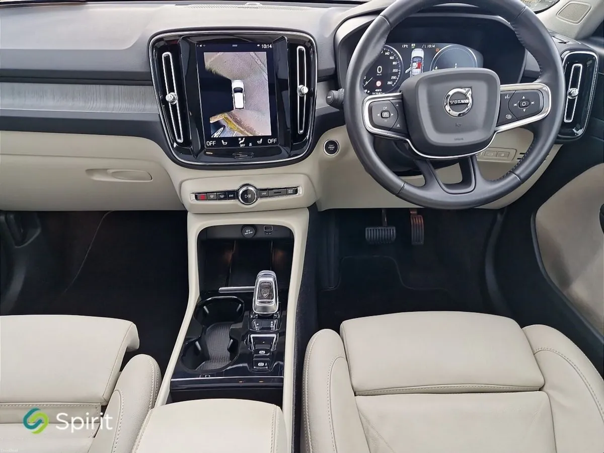 Volvo XC40 PHEV T5 (262hp) Inscription Pro, Leathe - Image 4