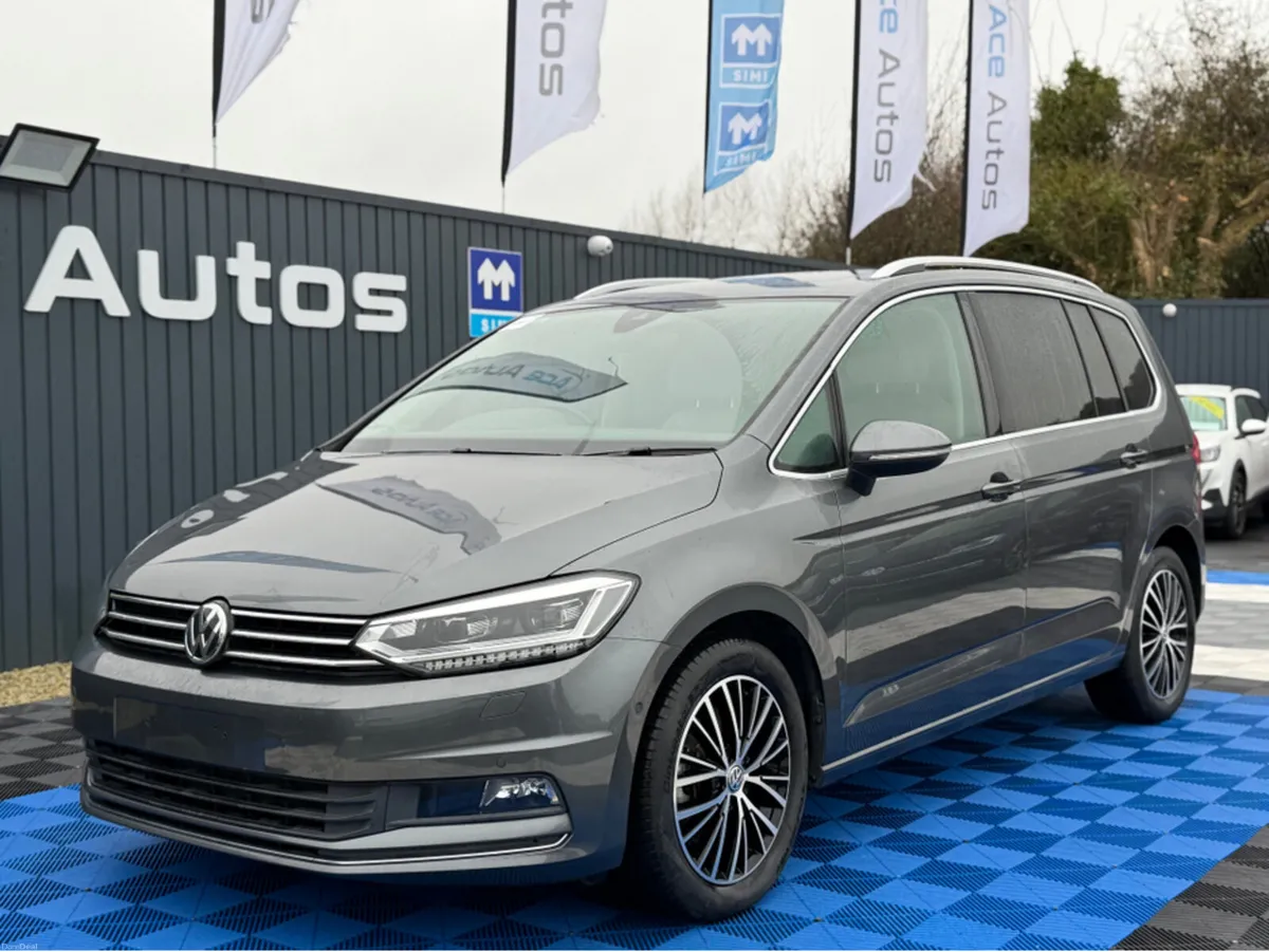 Volkswagen Touran HIGHLINE PREMIUM - 2.0L DIESEL - - Image 3