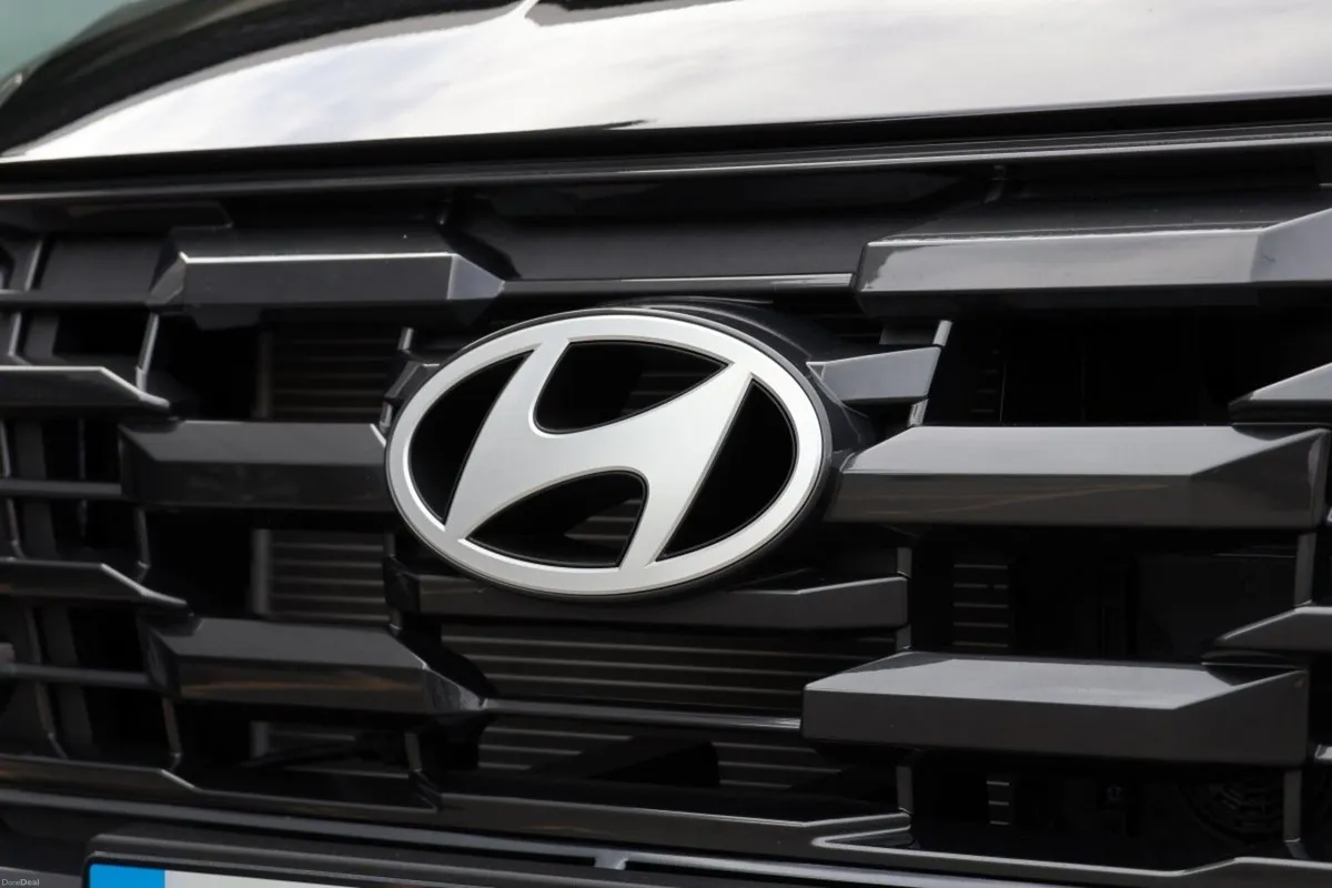 Hyundai Tucson Tucson FL 2WD Executive PHEV Auto - Image 4