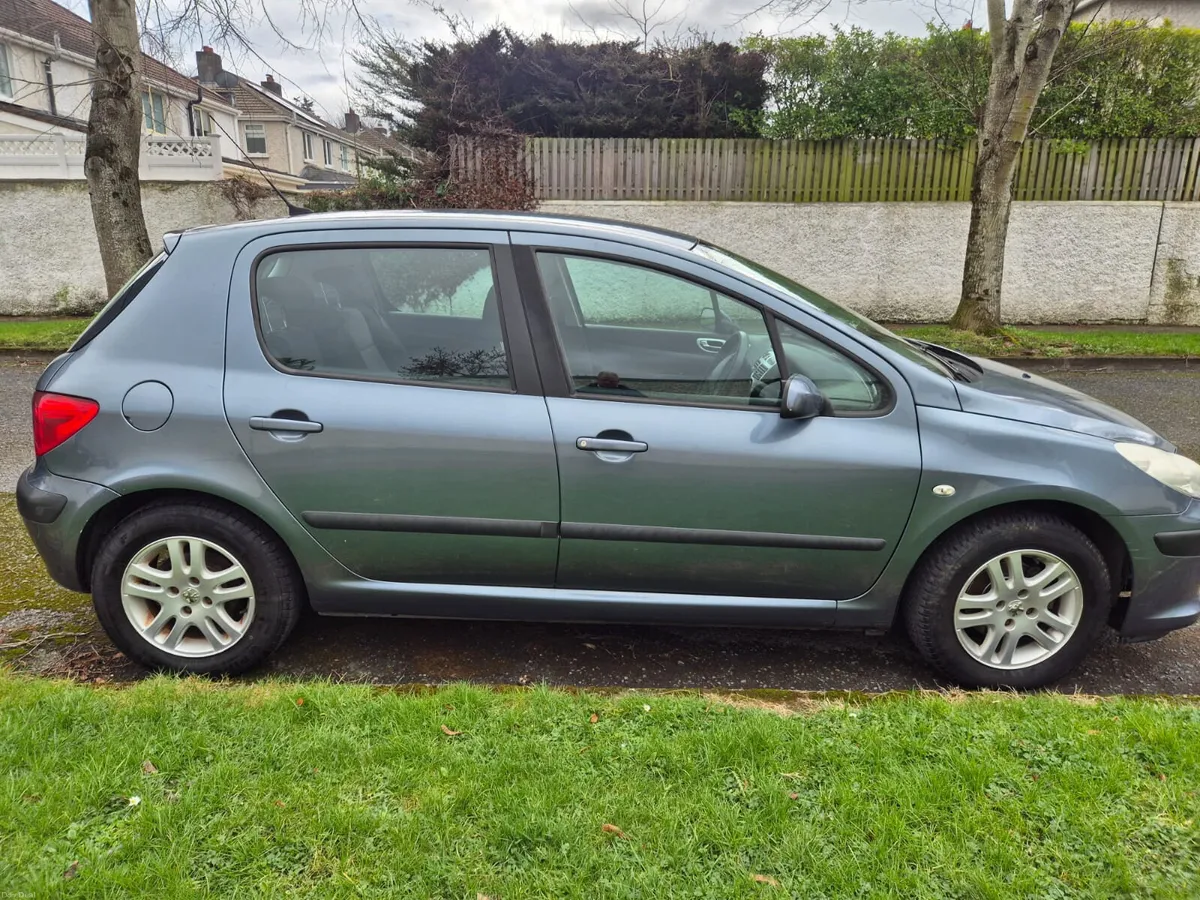 Peugeot 307 Very Clean Car TAXED & TESTED - Image 4