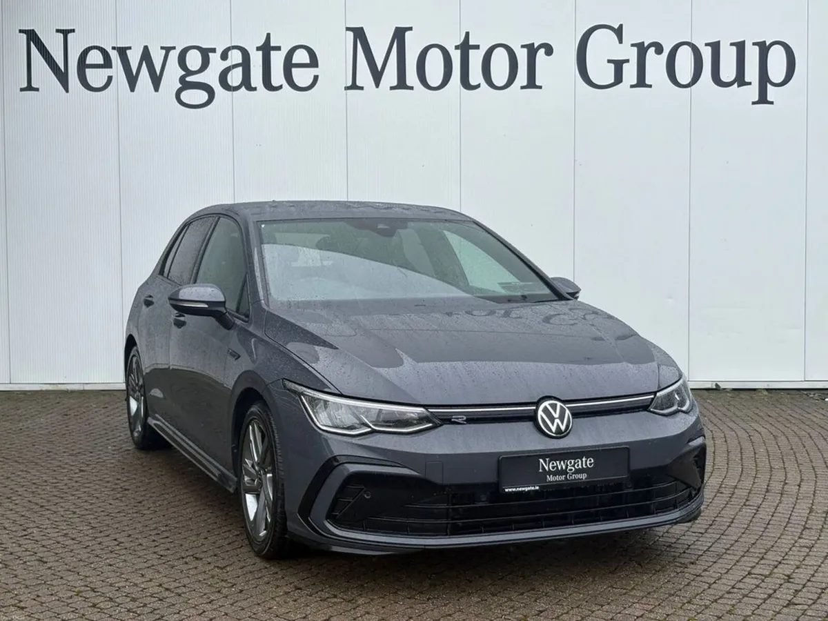Volkswagen Golf R-line 1.5 TSI 130HP 5DR - Image 3