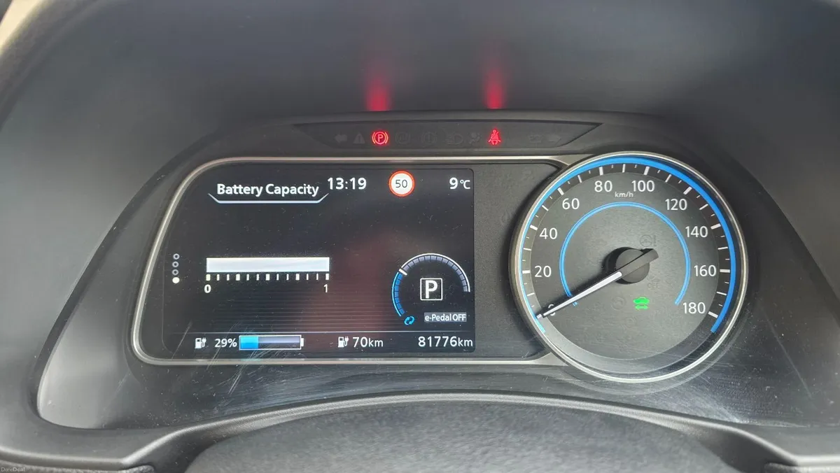 Nissan Leaf 2018 Top spec, low mileage - Image 4