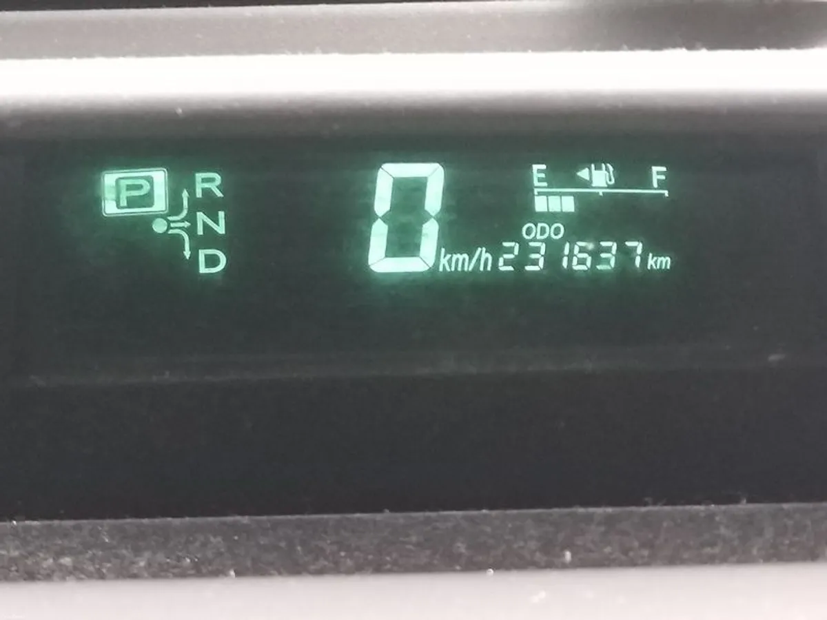 2008 Toyota Prius - Image 2