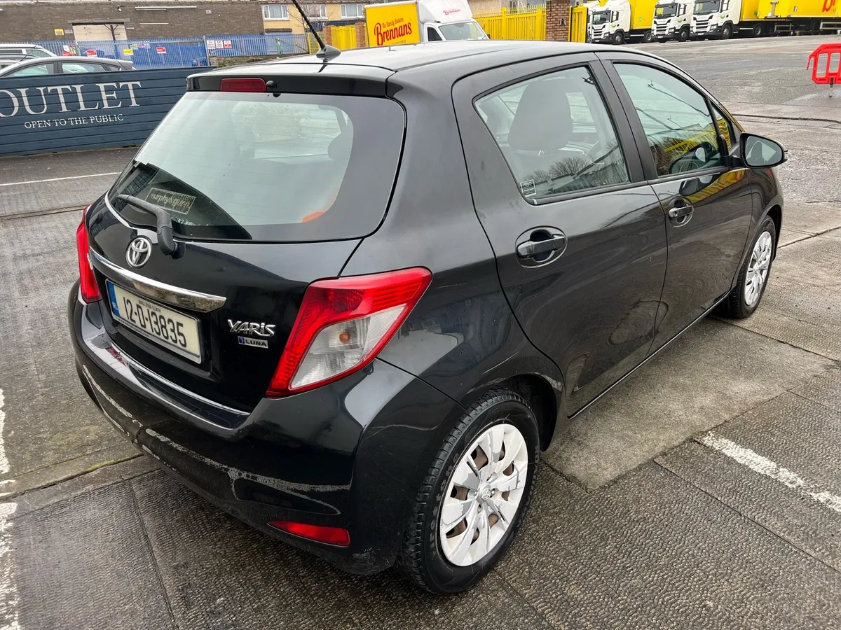 2012 Toyota Yaris 1.0 ONLY 81K KM 1 owner - Image 2