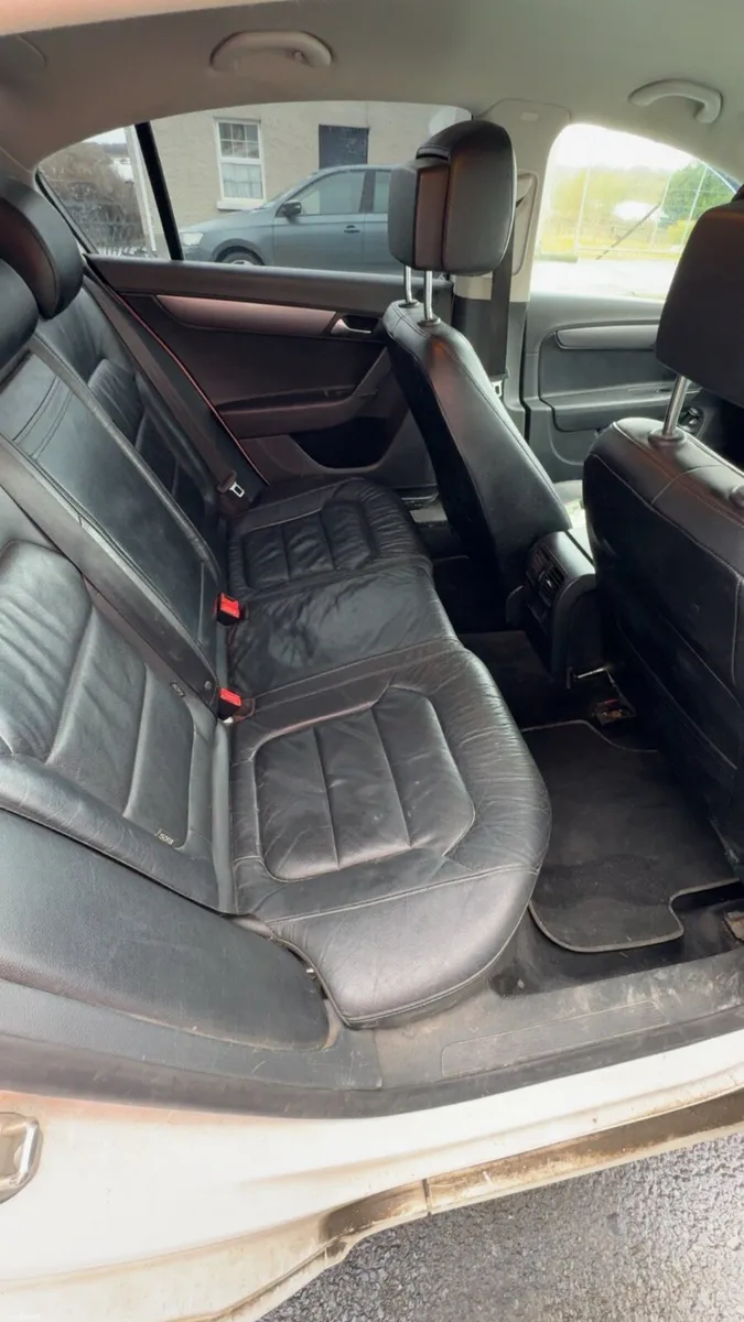 Volkswagen Passat 2014 Highline - Image 4