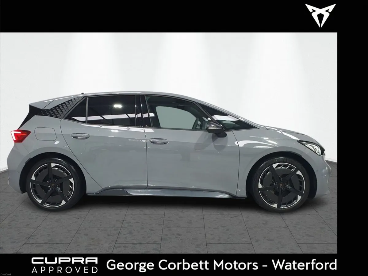 Cupra Born e-Boost 77kWh 204bhp (From €123 per wee - Image 3