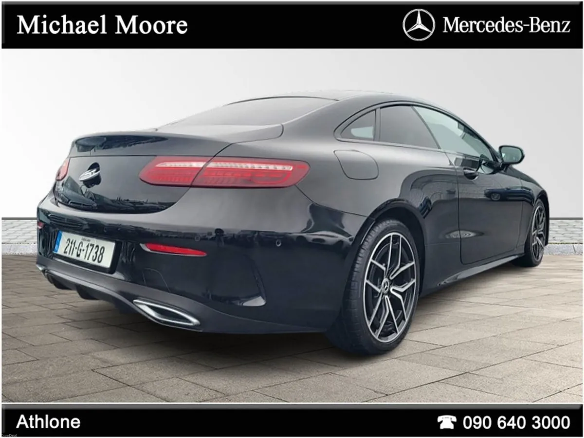 Mercedes-Benz E-Class E220d COUPE  AMG Line AUTO * - Image 4