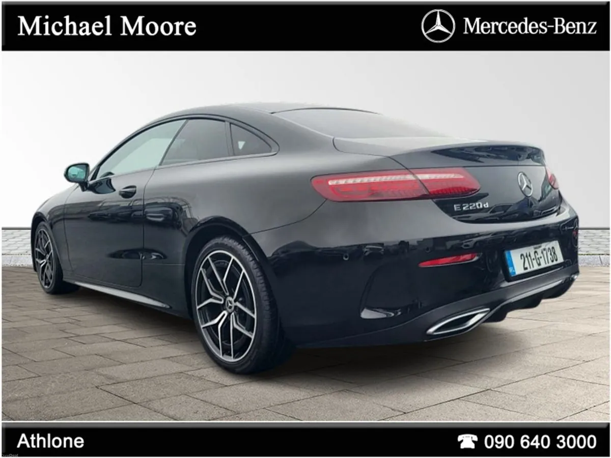 Mercedes-Benz E-Class E220d COUPE  AMG Line AUTO * - Image 3