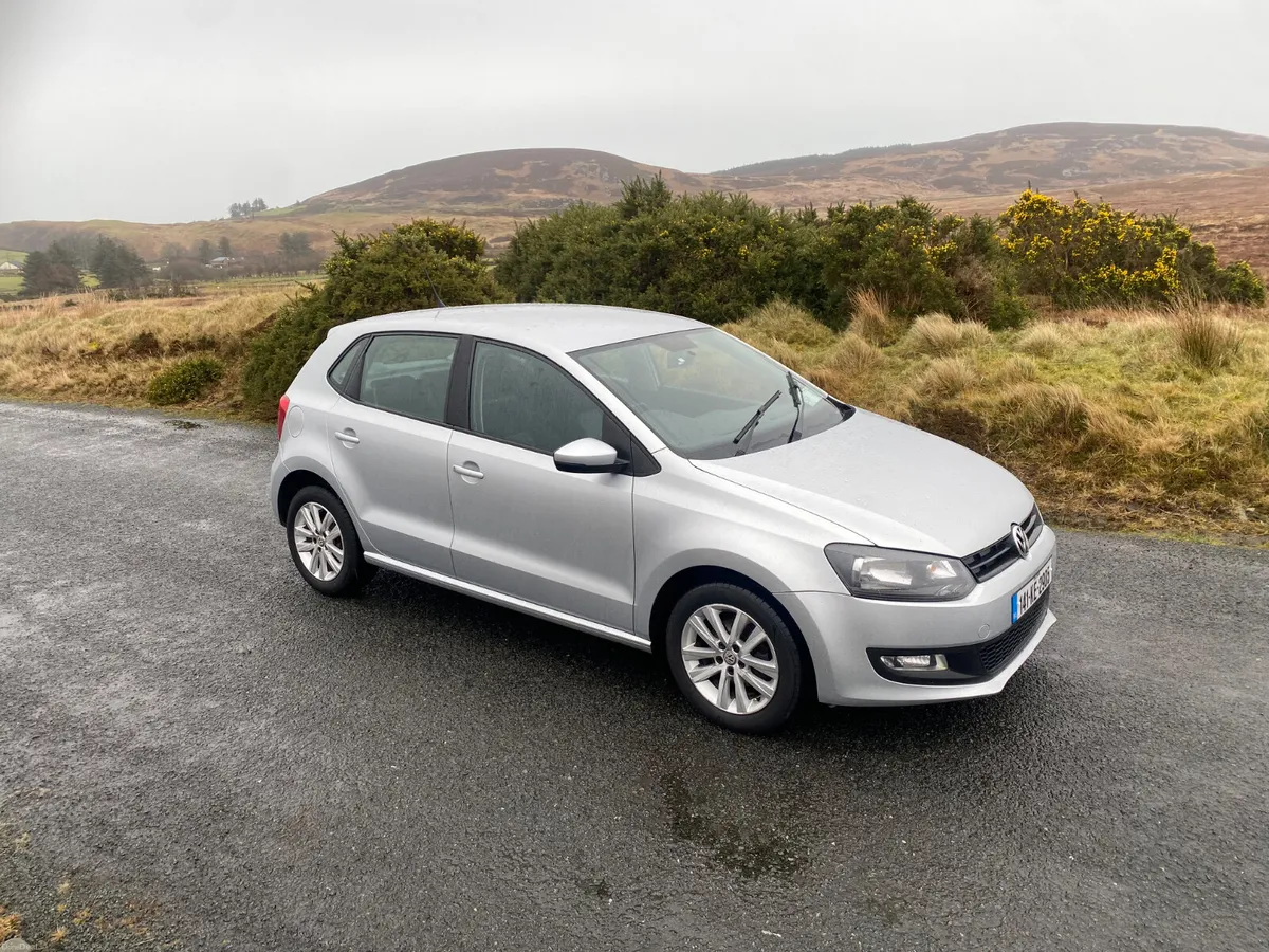 Volkswagen Polo 2014 - Image 2
