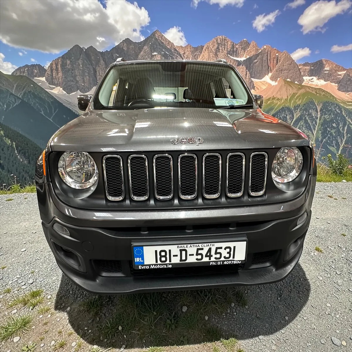 2018 Jeep  Renegade  1.6 Multijet 120PS Low Miles - Image 4