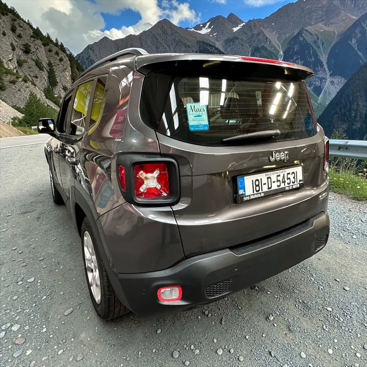 2018 Jeep  Renegade  1.6 Multijet 120PS Low Miles - Image 2