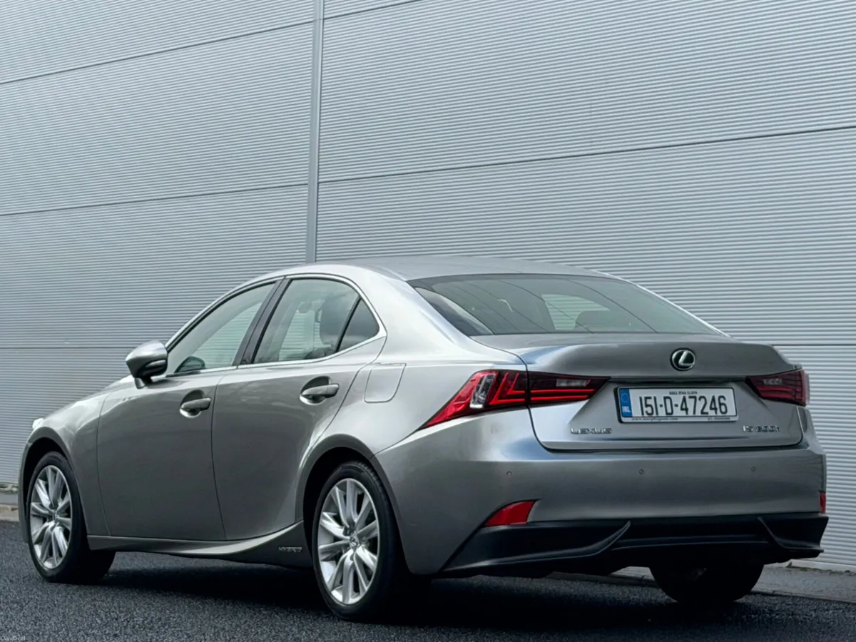 Lexus IS300h  *low KMs *High Spec - Image 3