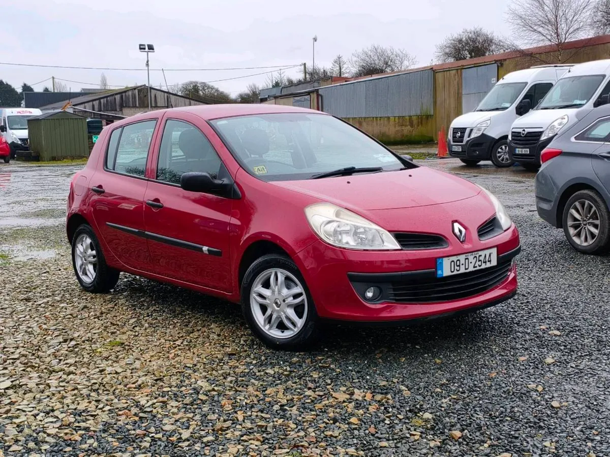 🔴 Renault Clio🔴  New NCT 01/27 - Image 1