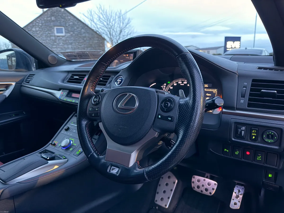 CT200h - F sport - Top spec - Image 2